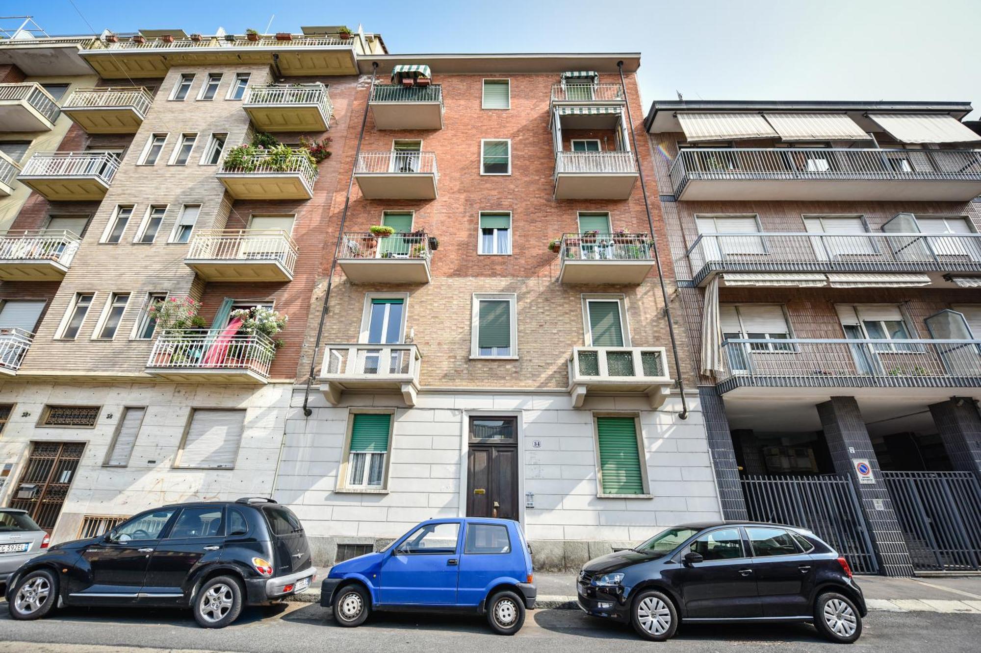 Benvenuti Casa Leo - Elegante Appartamento Torino Eksteriør billede