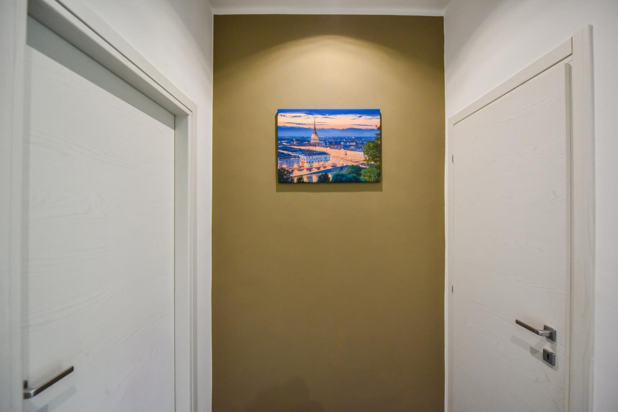 Benvenuti Casa Leo - Elegante Appartamento Torino Eksteriør billede